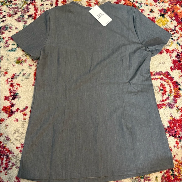 FIGS Catarina One-Pocket Scrub Top™ - Picture 6 of 6